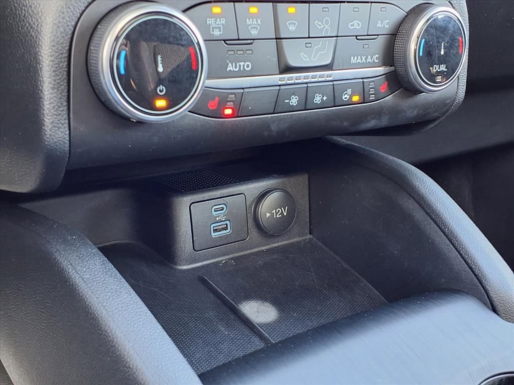Used 2023 Ford Escape ST-Line Select image 15