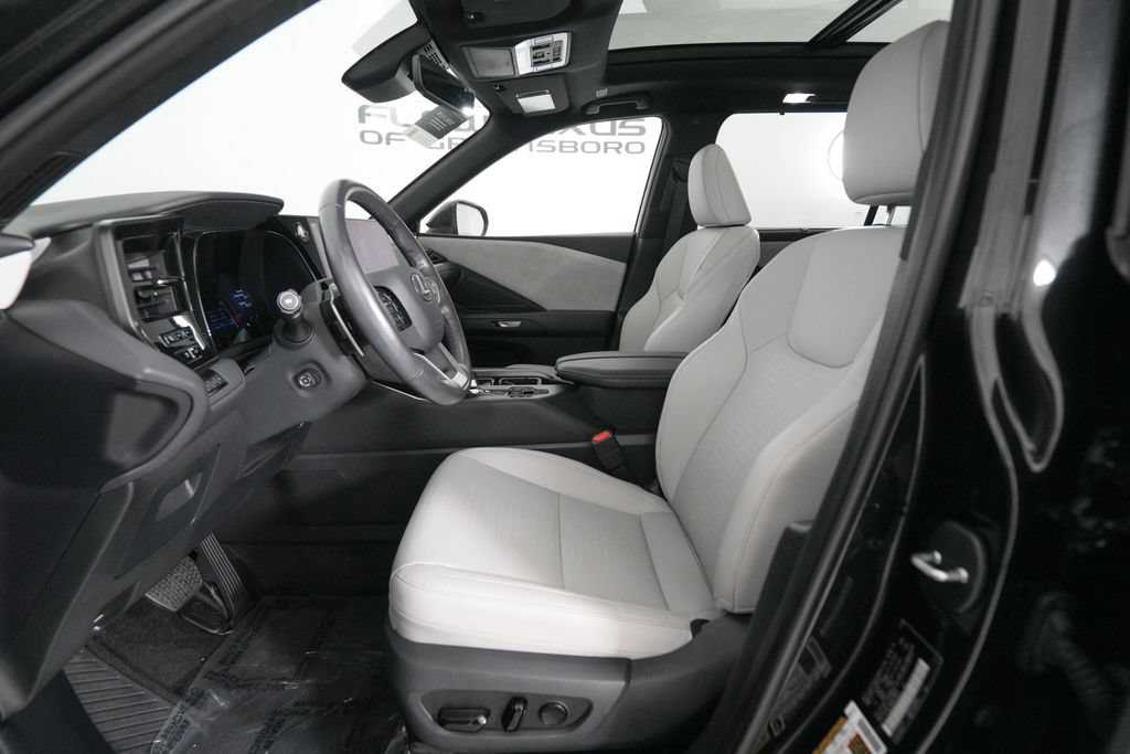 Certified 2024 Lexus TX 350 AWD w/ Technology Package image 9