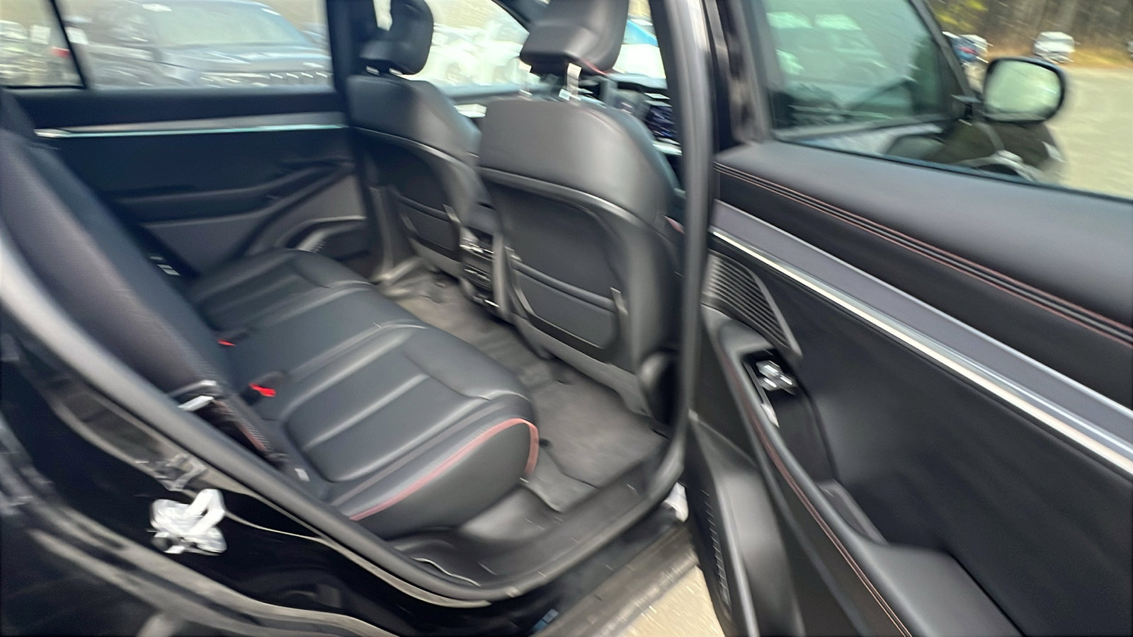 Used 2024 Jeep Wagoneer Launch Edition image 23