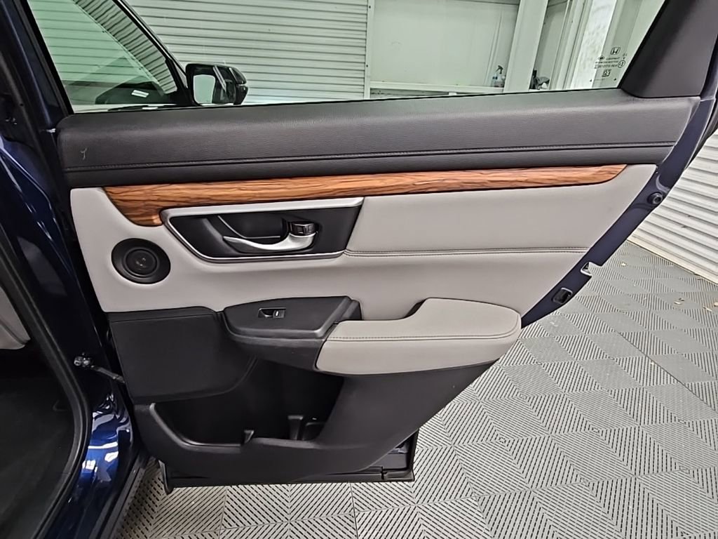 Used 2017 Honda CR-V Touring image 35