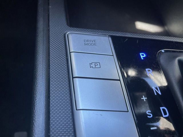 Used 2024 Hyundai Elantra SEL image 18