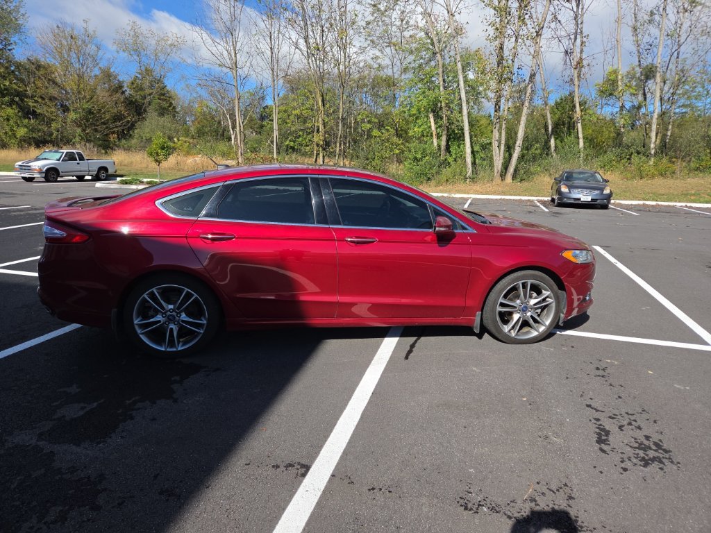 Used 2015 Ford Fusion Titanium FWD image 4
