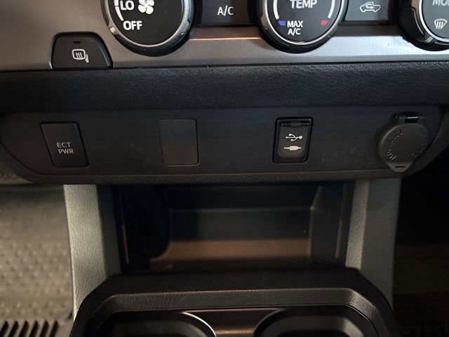 Used 2019 Toyota Tacoma SR RWD image 22