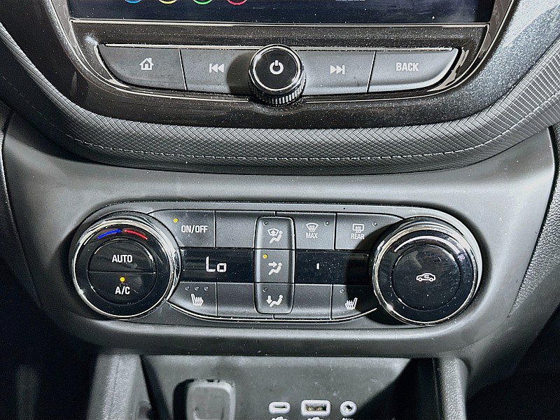 Used 2023 Chevrolet TrailBlazer LT w/ Convenience Package AWD/4WD image 16