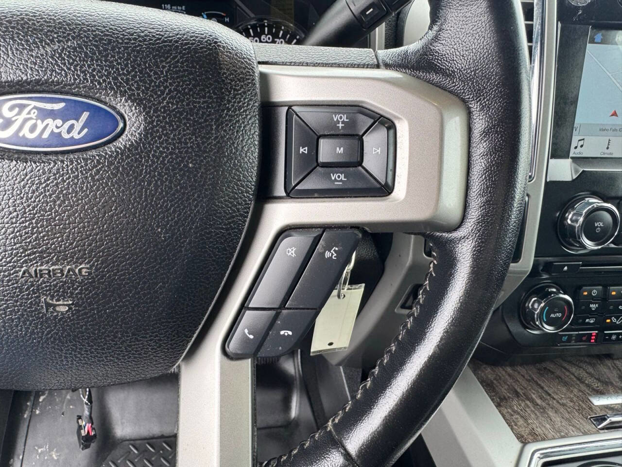 Used 2017 Ford F250 Lariat w/ FX4 Off-Road Package image 20