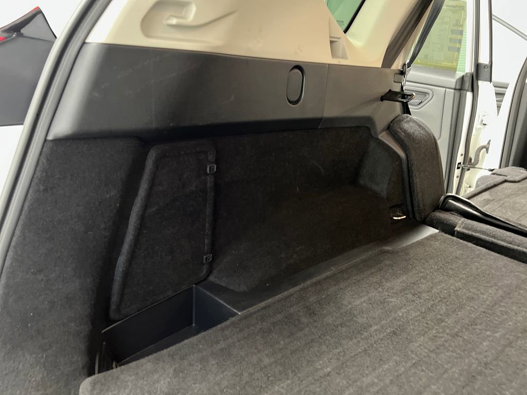 Used 2024 Nissan Rogue S FWD image 30