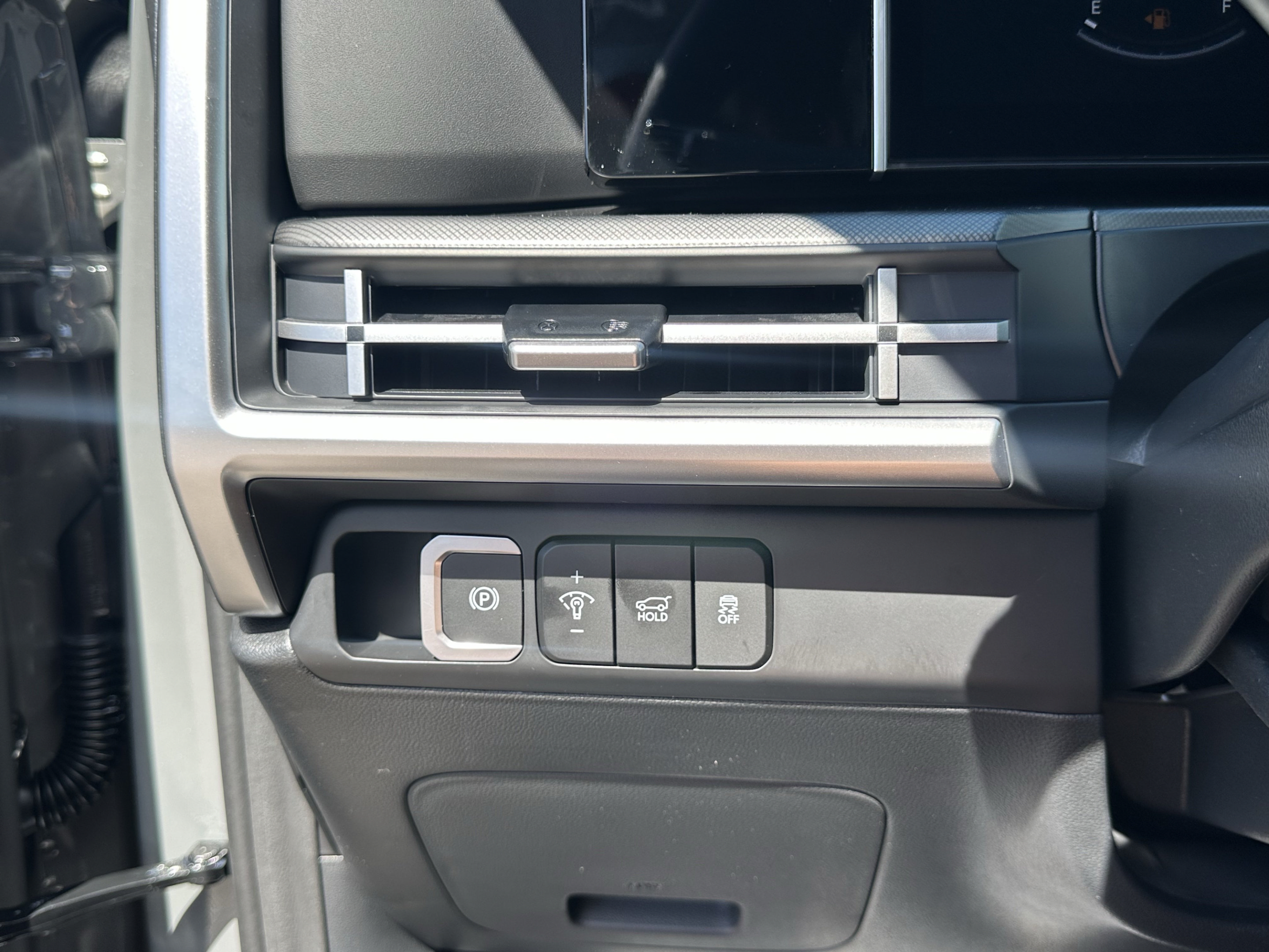 New 2027 Hyundai Santa Fe SEL FWD image 29