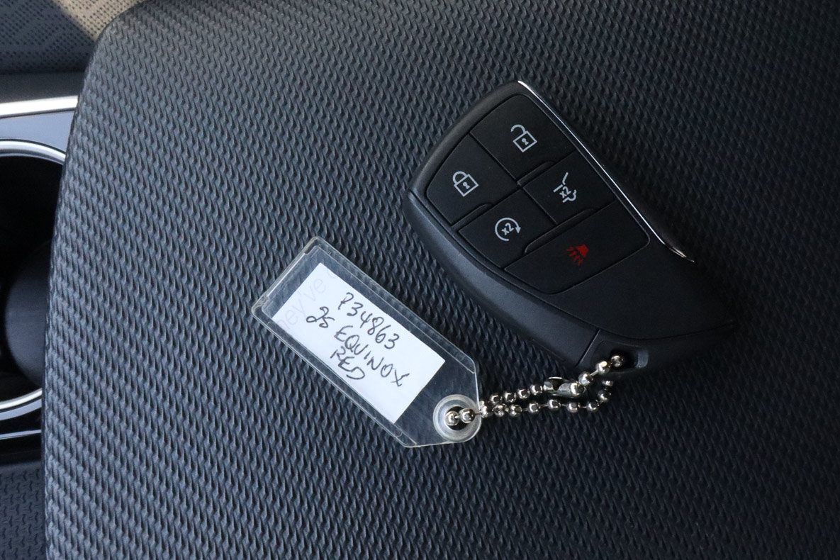 Used 2025 Chevrolet Equinox LT w/ Convenience Package II FWD image 31