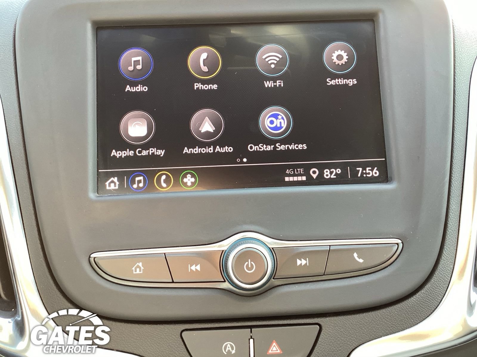 Used 2024 Chevrolet Equinox LS FWD image 3