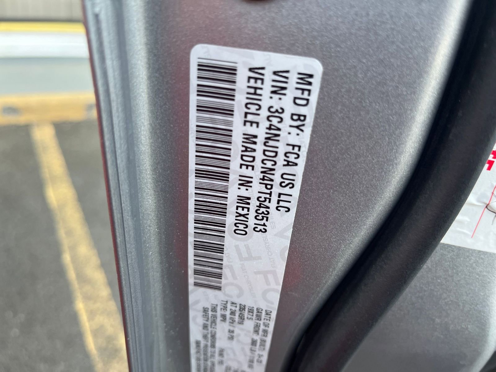 Used 2023 Jeep Compass Limited image 29