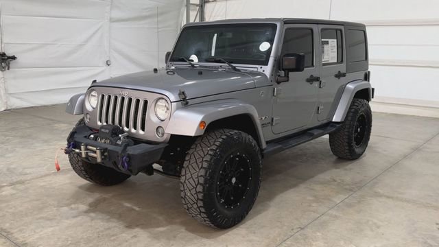 Used 2016 Jeep Wrangler Unlimited Sahara w/ Connectivity Group image 4