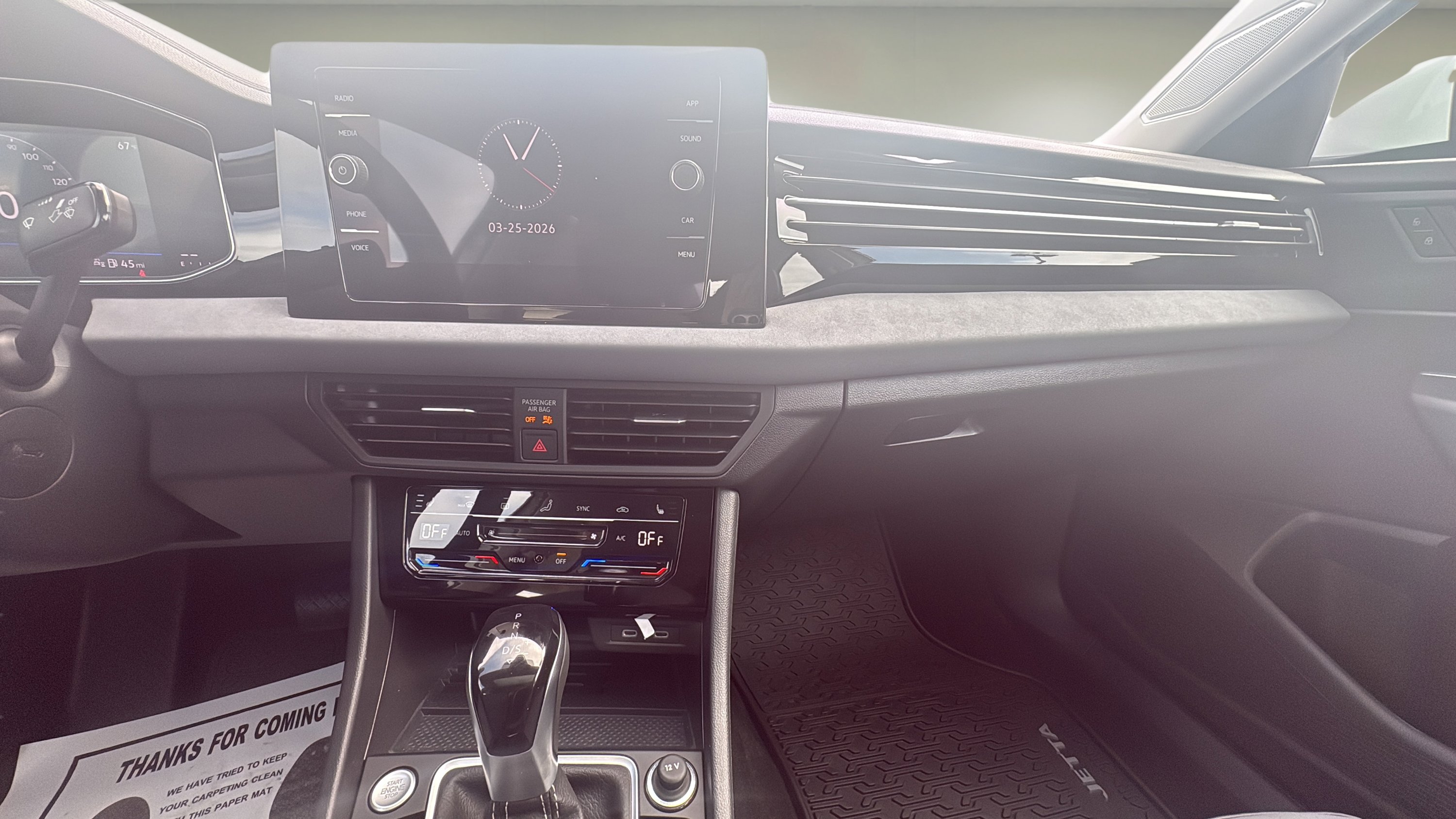 Used 2026 Volkswagen Jetta SE FWD image 12