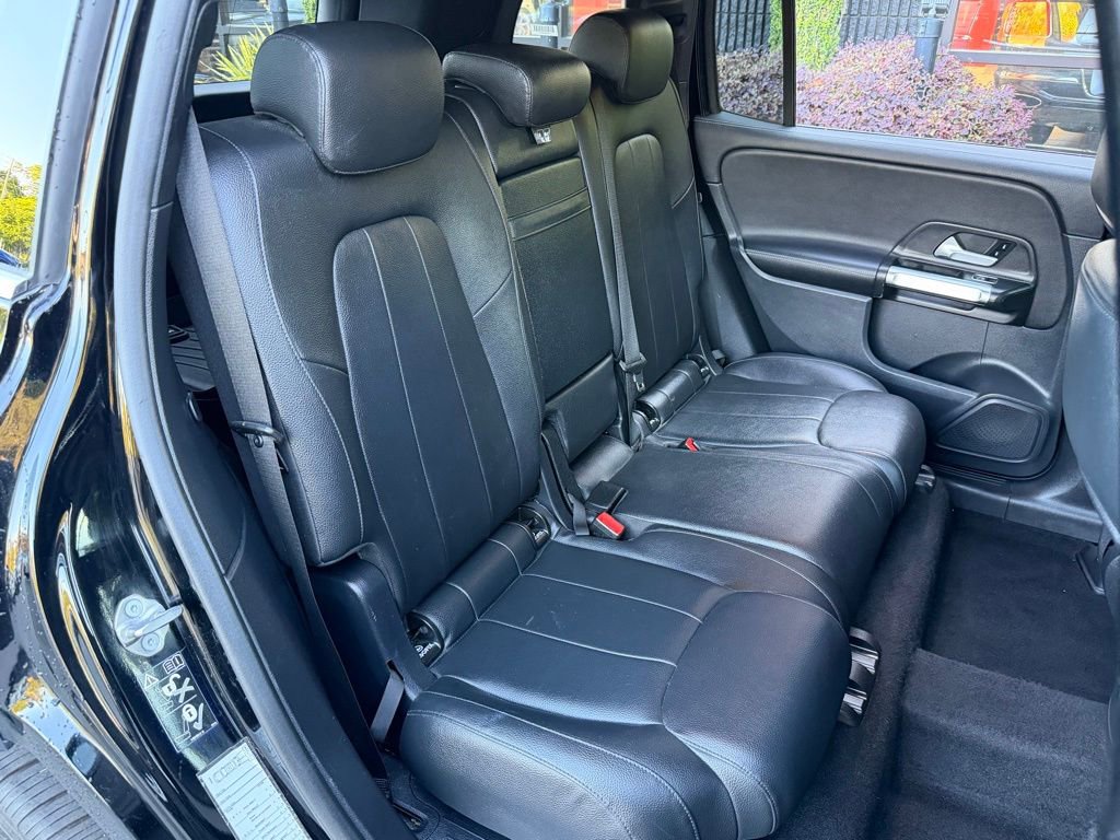 Used 2023 Mercedes-Benz GLB 250 4MATIC image 38