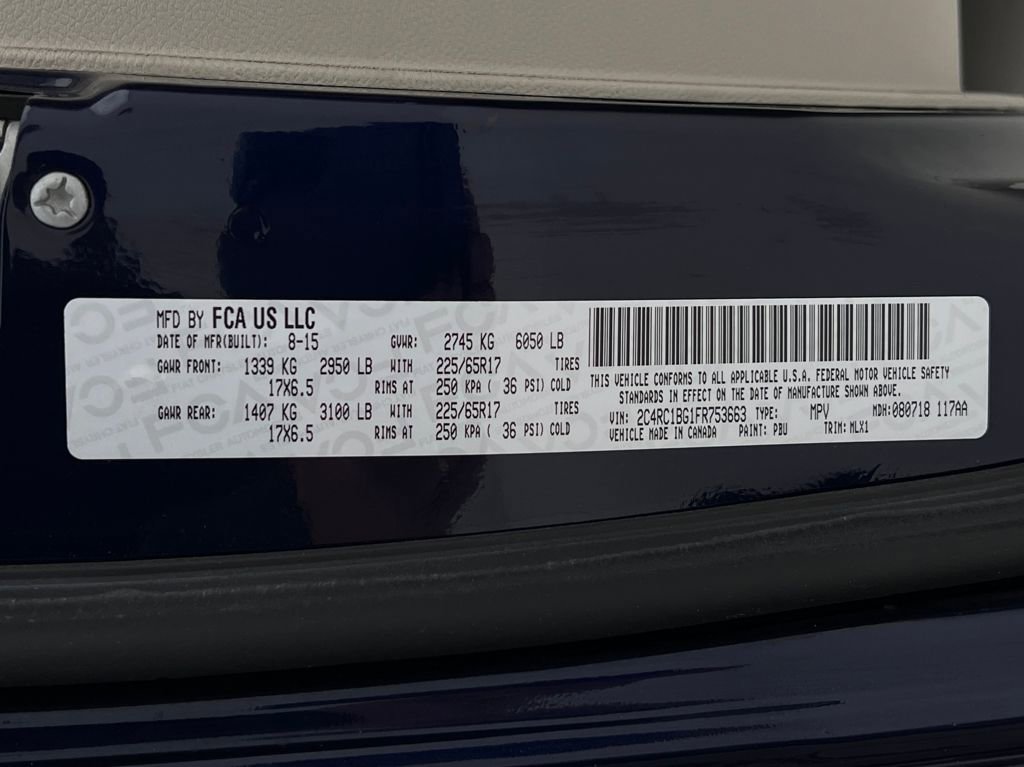 Used 2015 Chrysler Town & Country Touring image 24