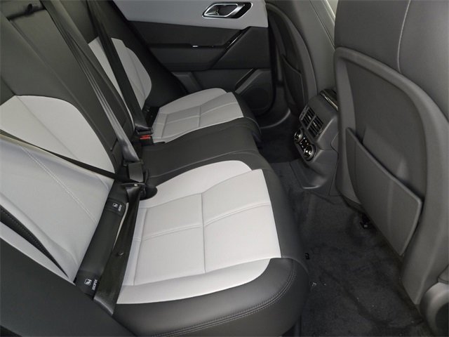 New 2026 Land Rover Range Rover Velar Dynamic SE image 17
