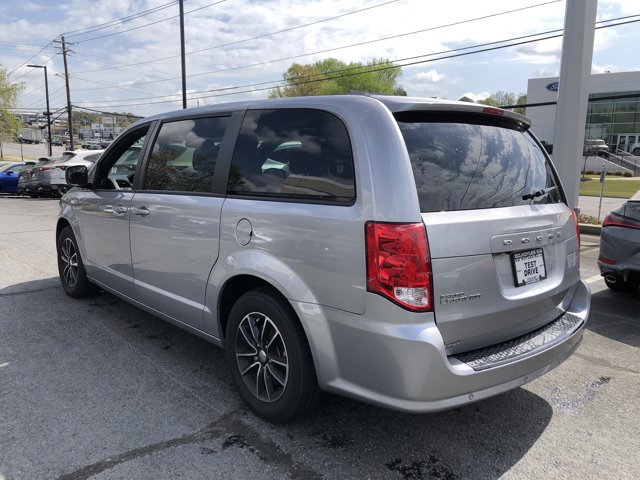 Used 2018 Dodge Grand Caravan SXT w/ Blacktop Package image 3