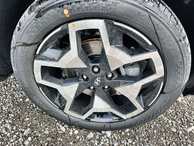 Used 2024 Hyundai Santa Cruz Limited image 10