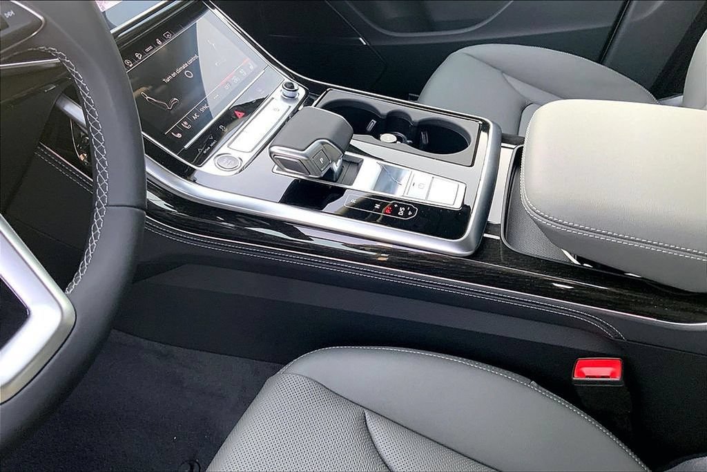 New 2026 Audi Q7 Premium Plus AWD/4WD image 8