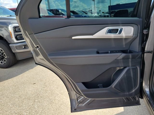 Certified 2026 Ford Explorer Active RWD image 12