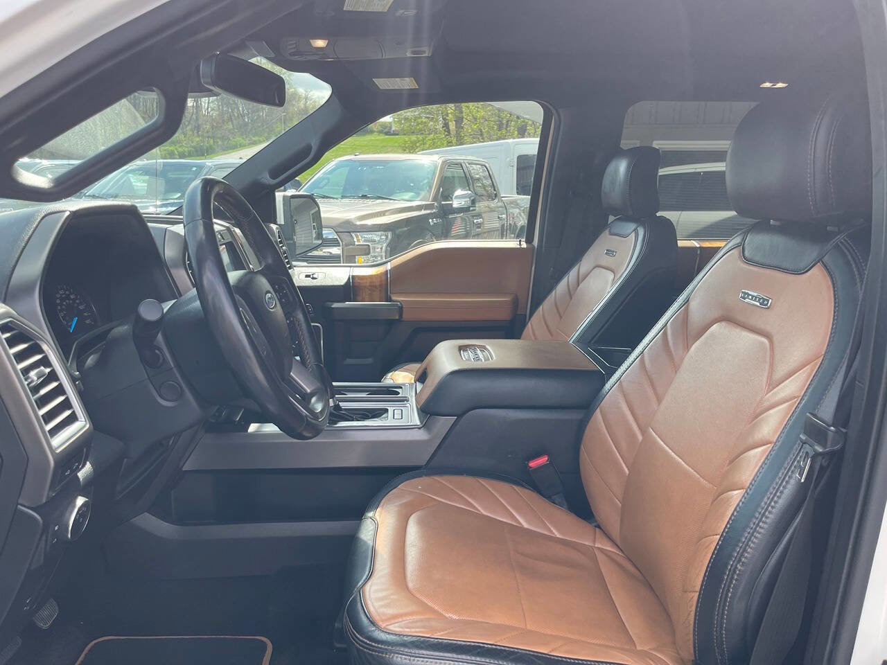 Used 2016 Ford F150 Limited w/ Trailer Tow Package image 20