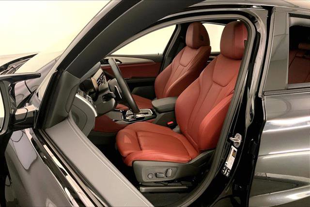 Certified 2024 BMW X4 M40i image 13