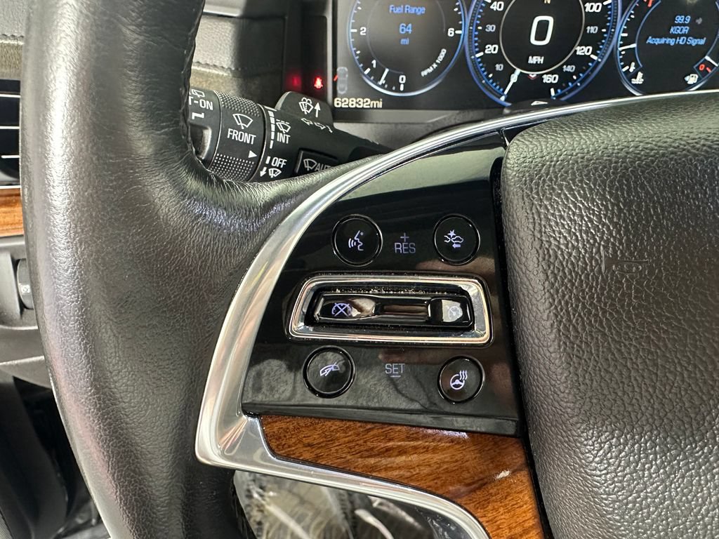 Used 2015 Cadillac Escalade Premium AWD/4WD image 30
