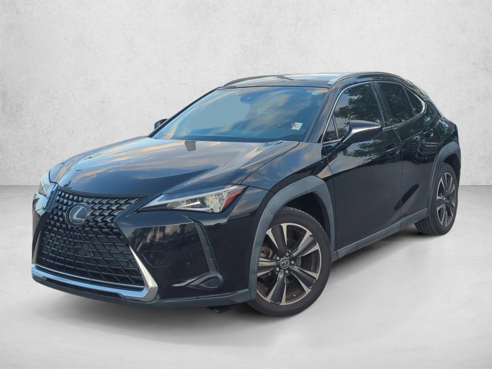Used 2020 Lexus UX 200 w/ Accessory Package 2