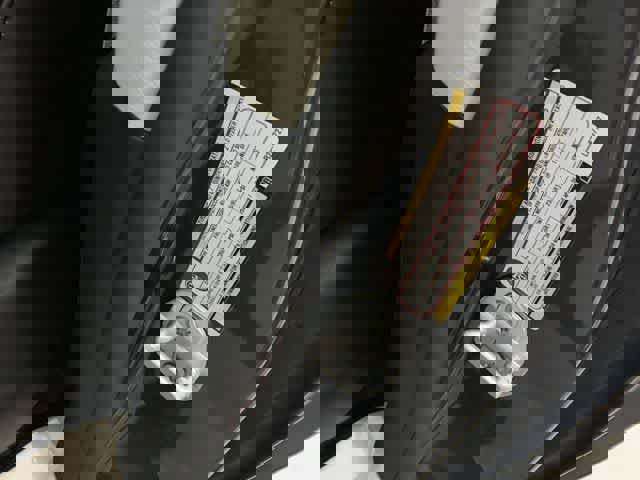 Used 2020 Chrysler Pacifica Limited w/ Advanced Safetytec Group FWD image 17