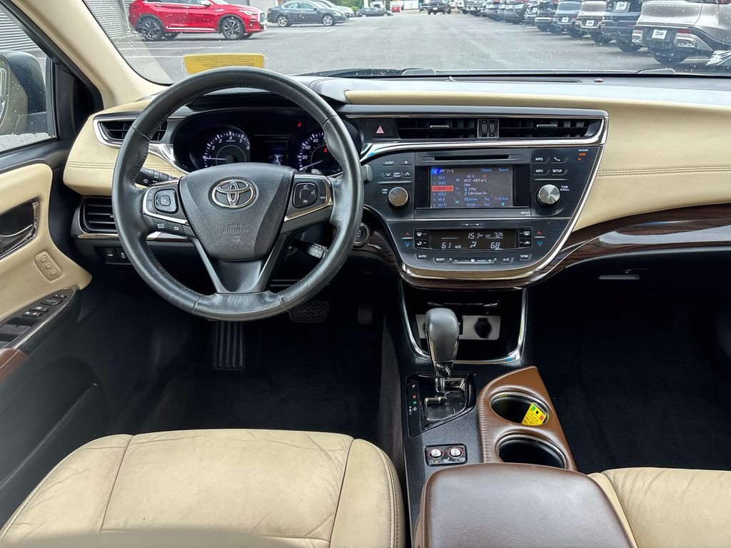 Used 2014 Toyota Avalon XLE Touring FWD image 11