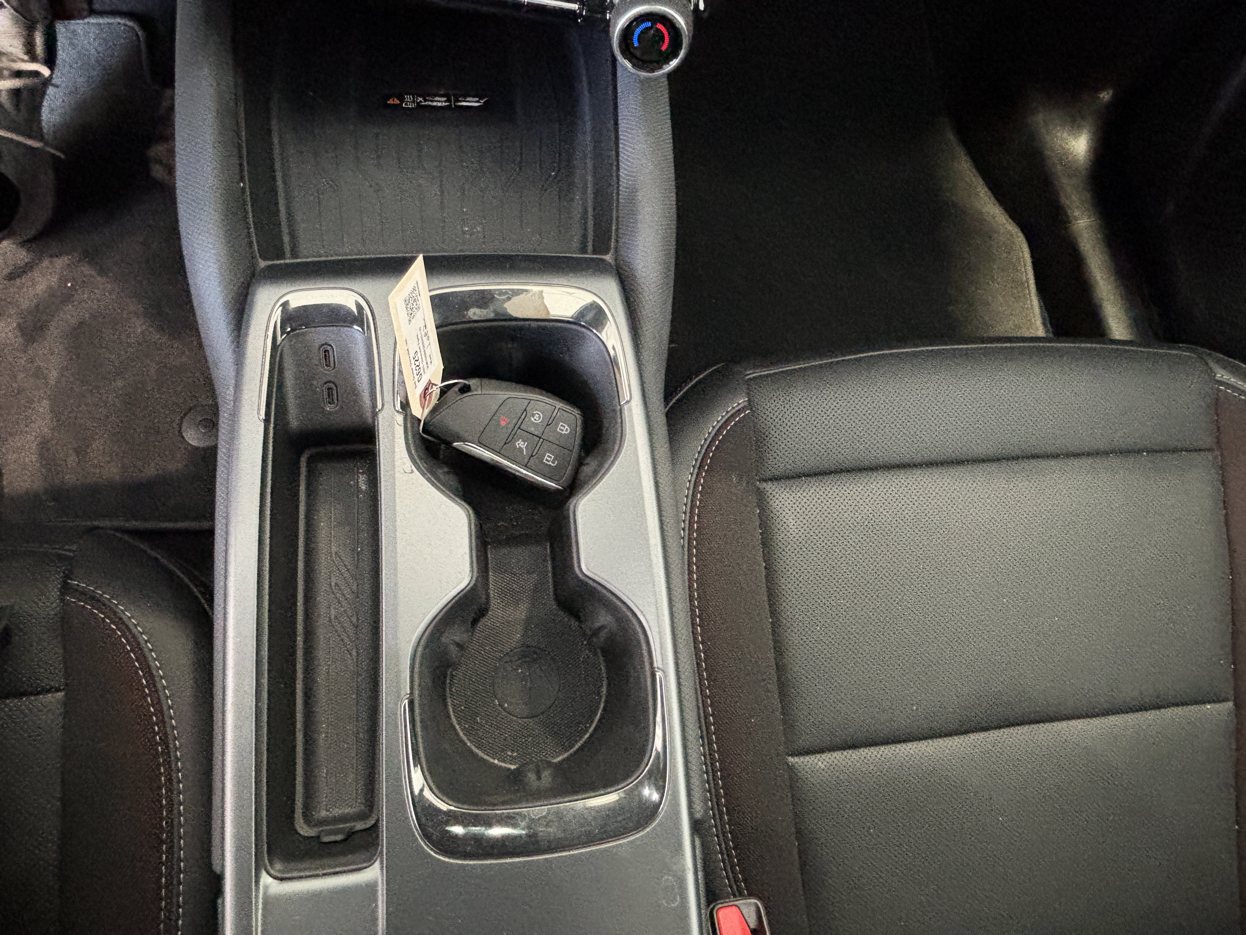 Used 2025 Chevrolet Equinox EV RS w/ Active Safety Package 3 FWD image 15