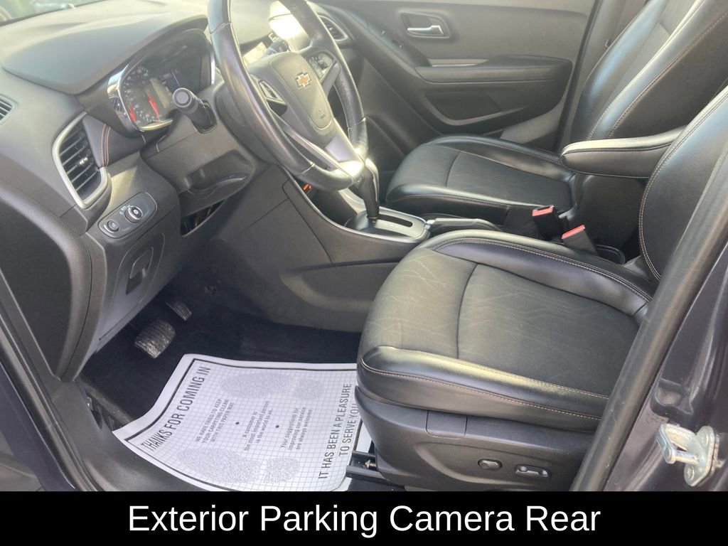 Used 2019 Chevrolet Trax LT w/ LT Convenience Package image 12