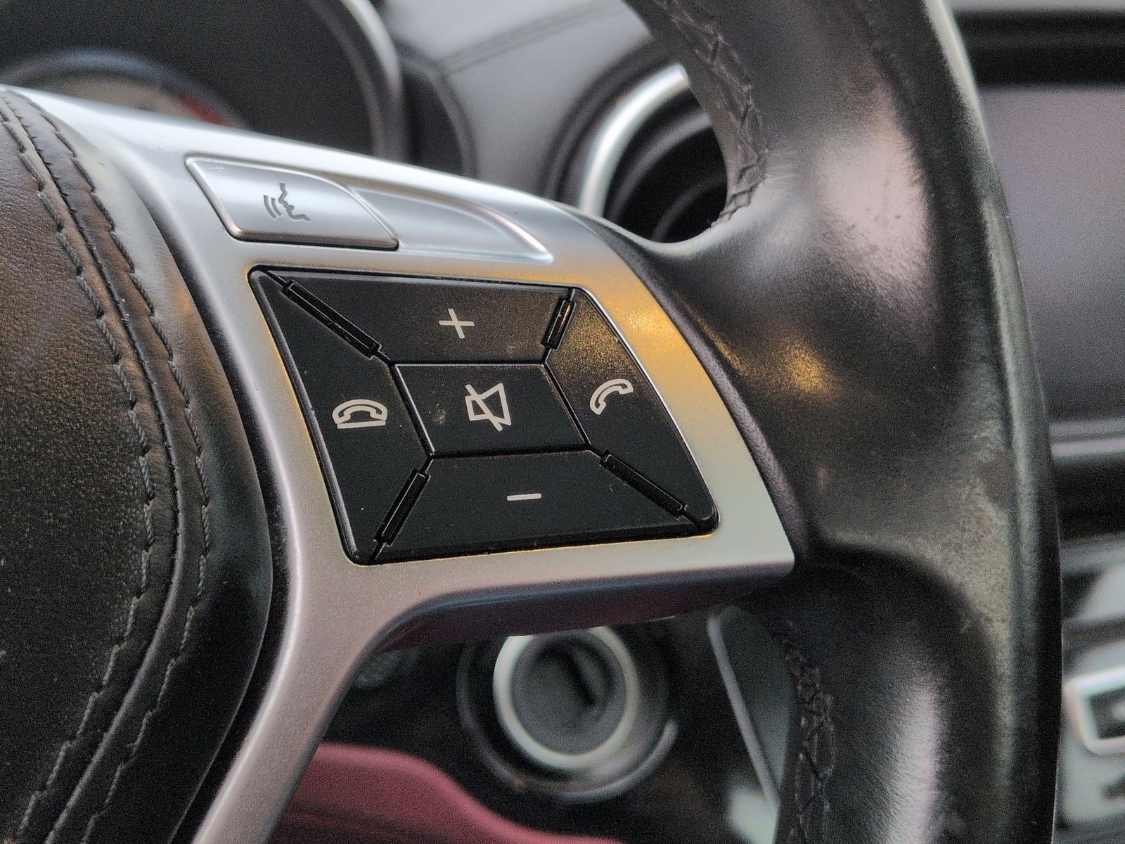 Used 2013 Mercedes-Benz SL 550 image 20