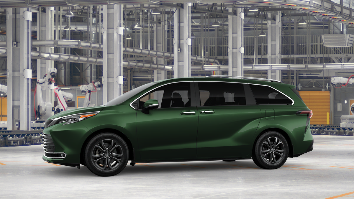 New 2026 Toyota Sienna Platinum AWD/4WD image 3