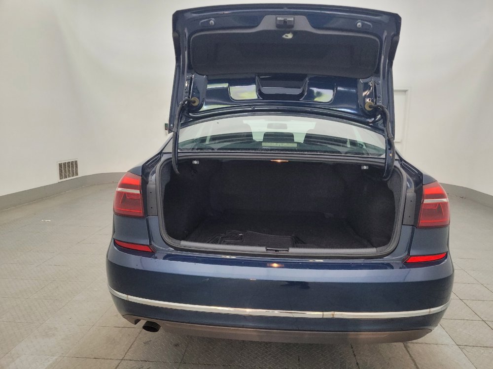 Used 2018 Volkswagen Passat 2.0T S image 29