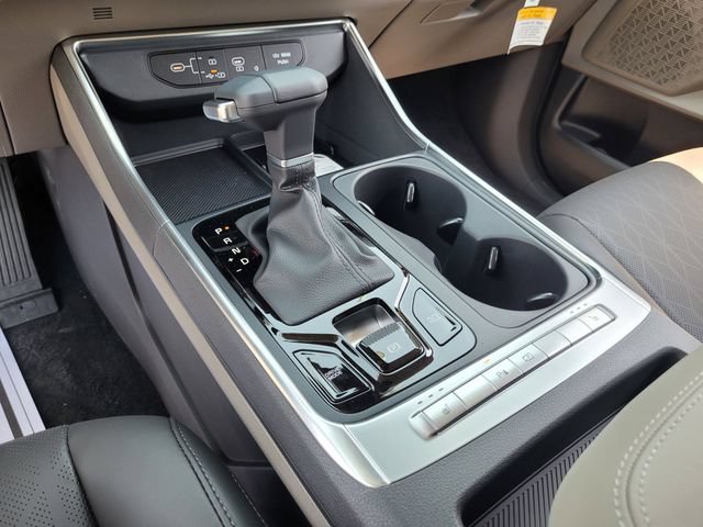 New 2026 Kia Carnival EX FWD image 10