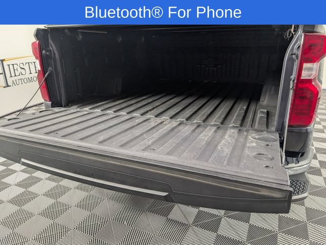 Used 2023 Chevrolet Silverado 1500 LT AWD/4WD image 30