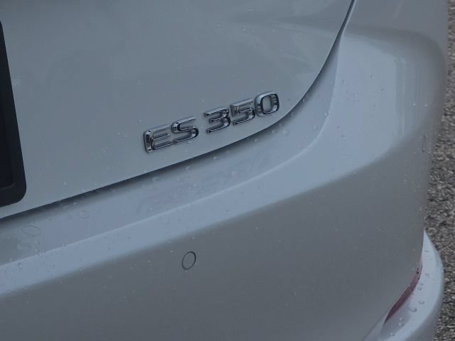Used 2025 Lexus ES 350 w/ Premium Package FWD image 13