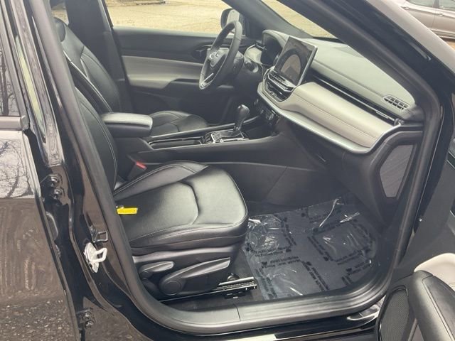 Used 2025 Jeep Compass Limited image 22