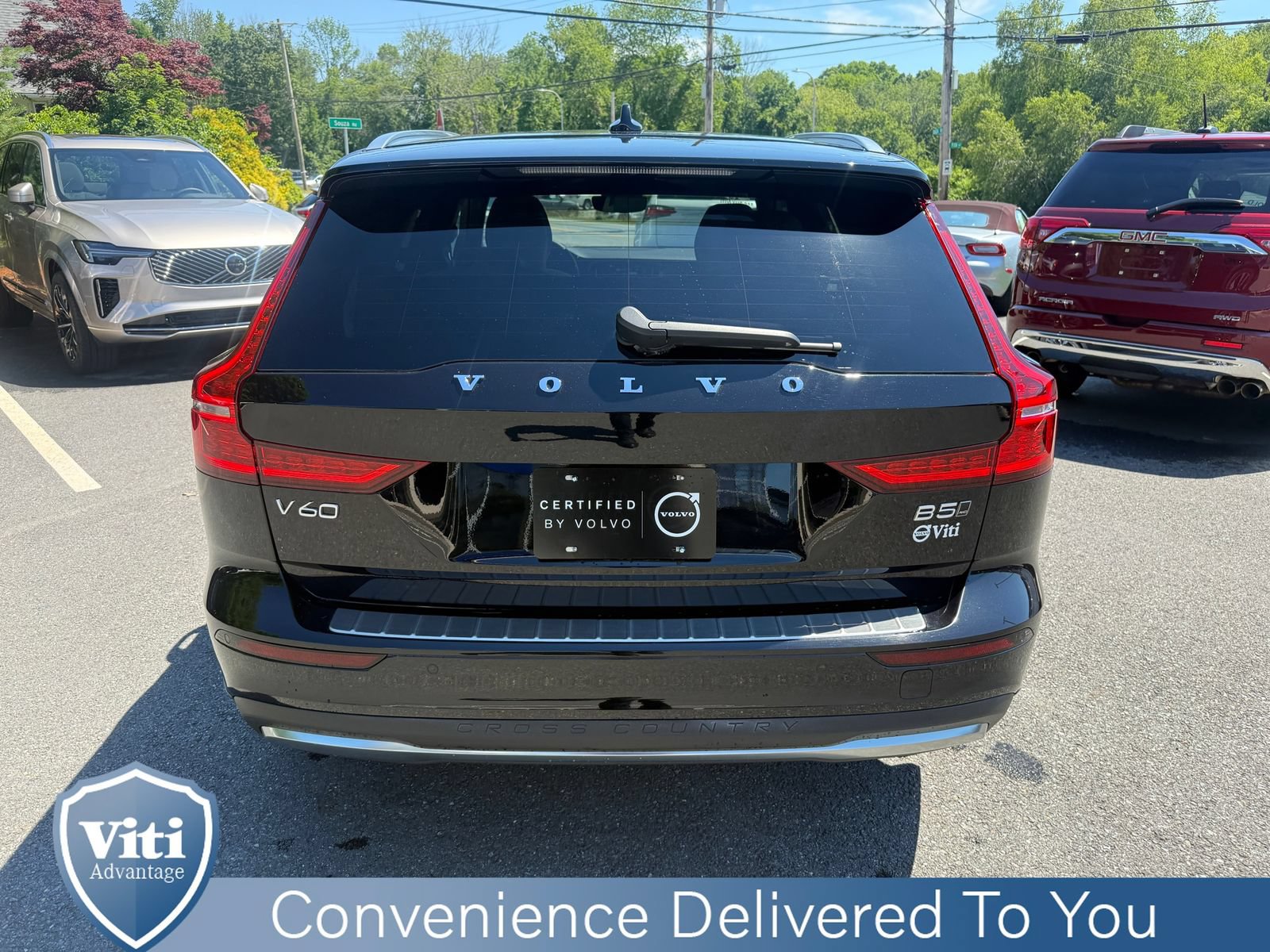 Certified 2025 Volvo V60 B5 Cross Country Ultra w/ Protection Package Premier AWD/4WD image 7