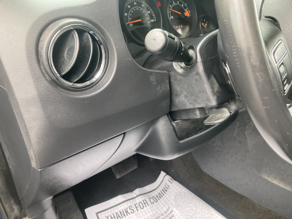 Used 2015 Jeep Patriot High Altitude AWD/4WD image 17