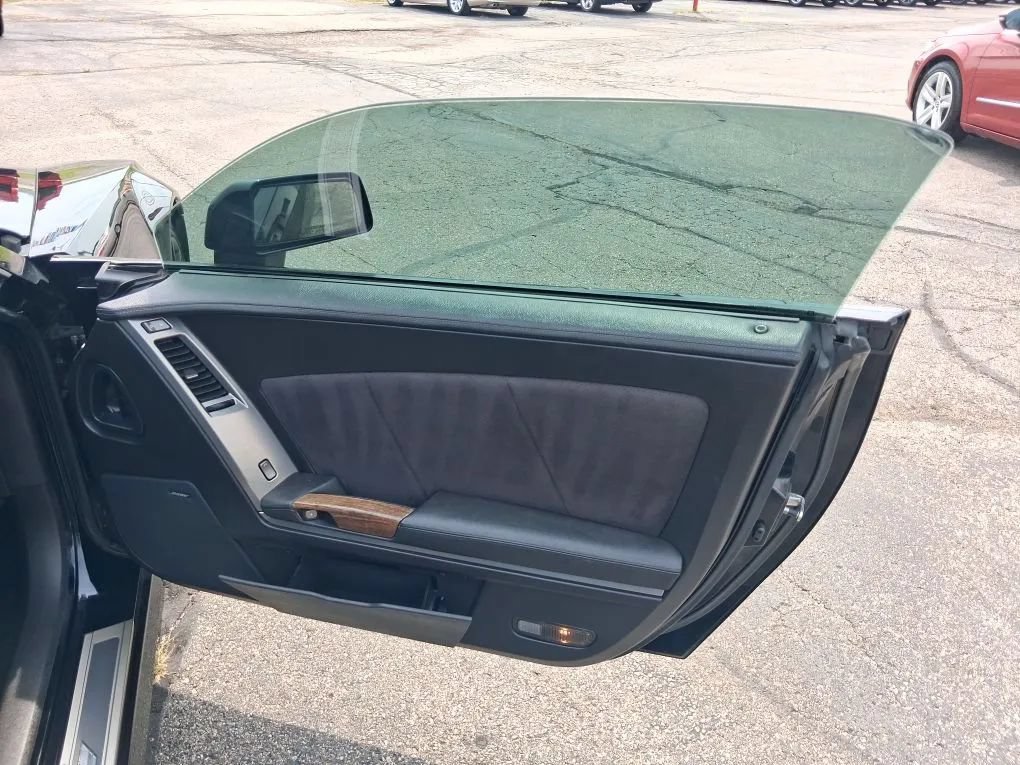 Used 2006 Cadillac XLR V RWD image 42
