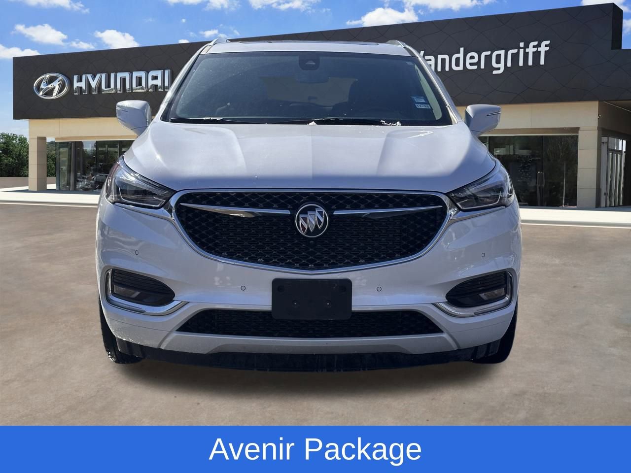Used 2021 Buick Enclave Avenir image 5