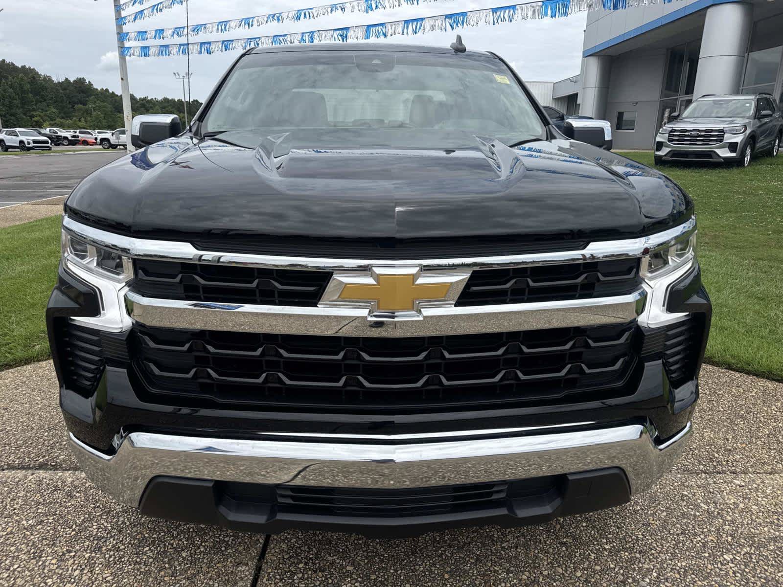 New 2026 Chevrolet Silverado 1500 LT RWD image 2
