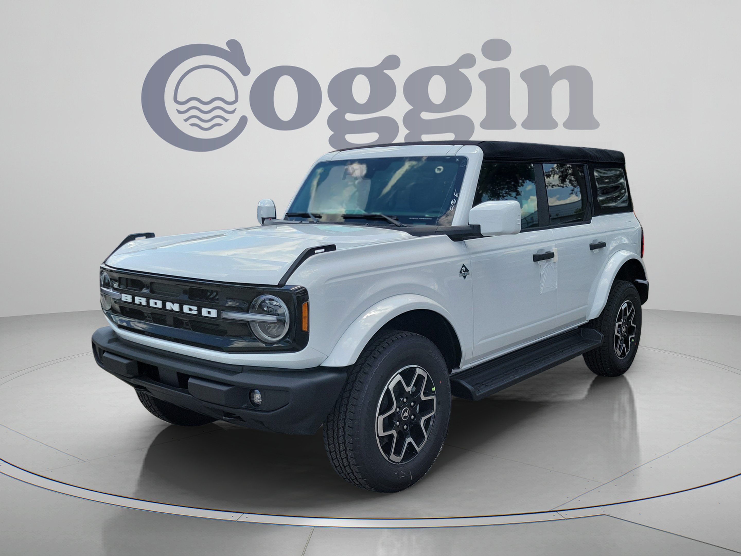 New 2026 Ford Bronco Outer Banks AWD/4WD image 1
