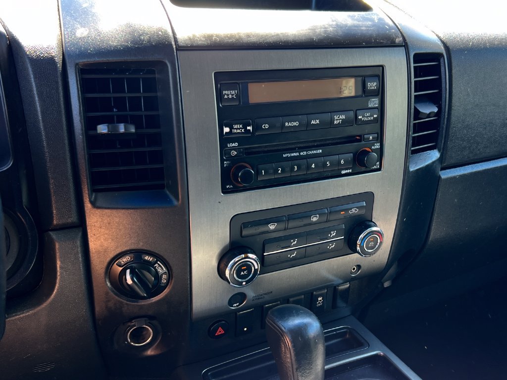 Used 2012 Nissan Titan SV w/ SV Value Truck Pkg AWD/4WD image 16