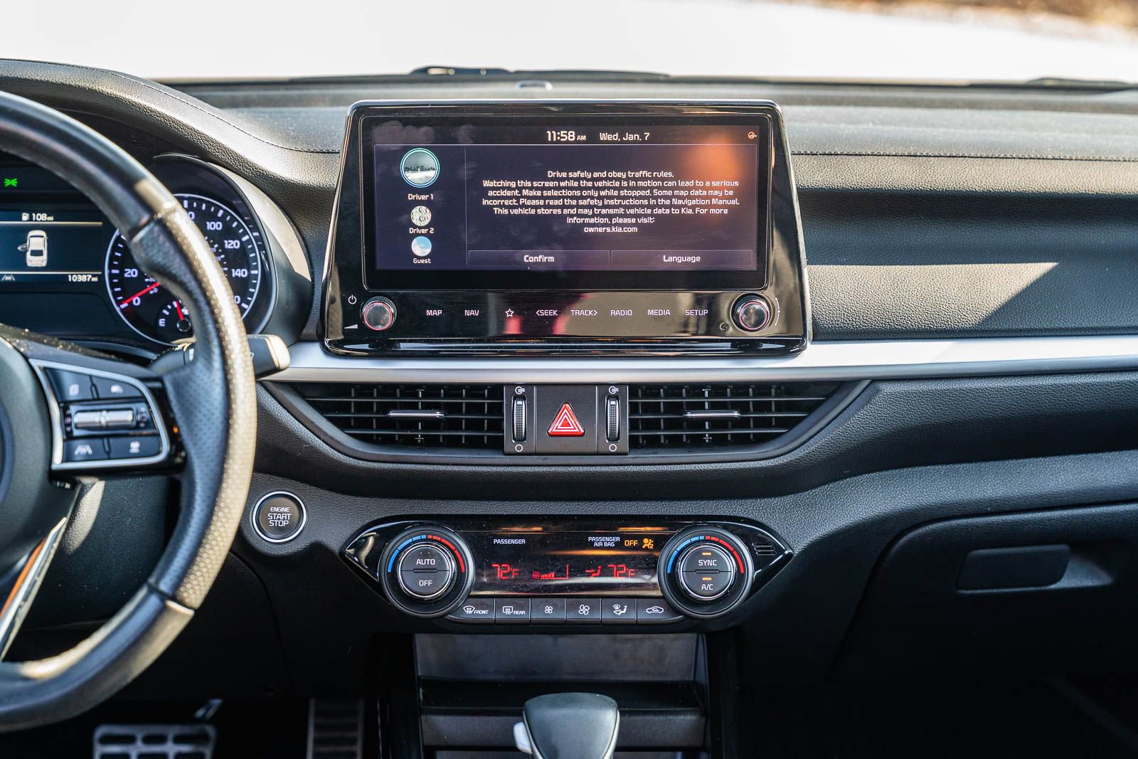 Used 2024 Kia Forte GT-Line image 31