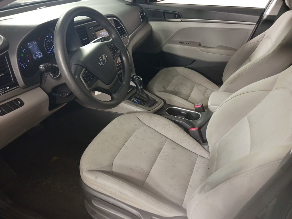 Used 2017 Hyundai Elantra SE FWD image 9