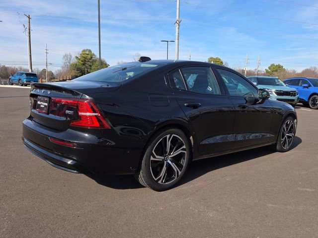 Used 2024 Volvo S60 B5 Plus image 5