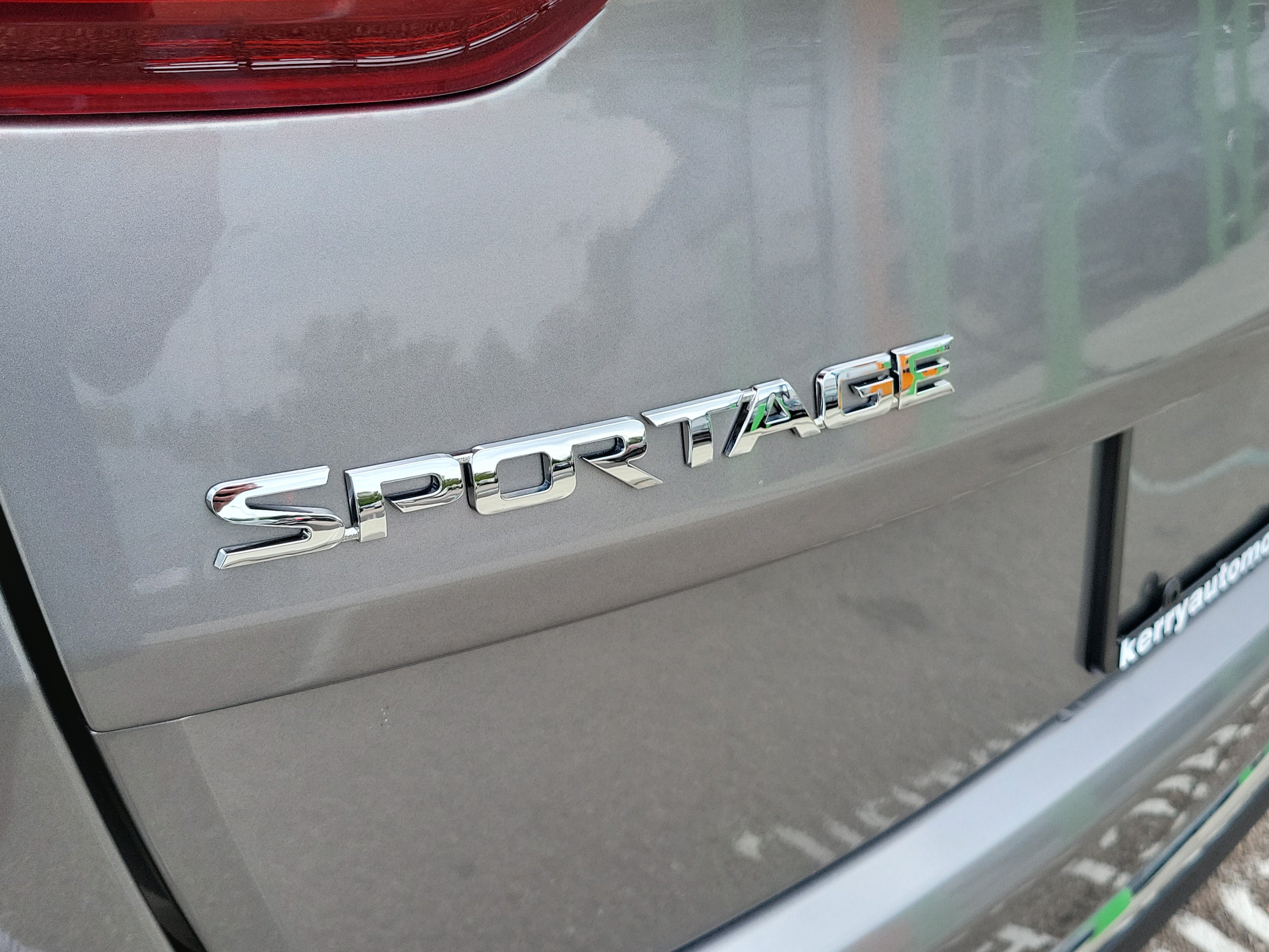 Used 2020 Kia Sportage LX AWD/4WD image 6