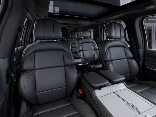 New 2027 Lincoln Navigator L Reserve w/ Jet Appearance Package AWD/4WD image 10